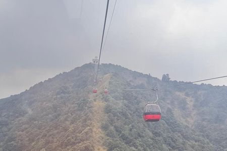 Kathmandu Private Tour: Chandrigiri Cable Car and Monkey Temple