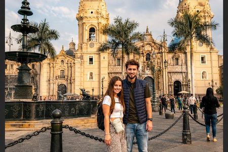 City tour of the historic center and catacombs with hotel pickup