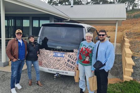Group of Four Private Clare Valley Wine Tour with Lunch