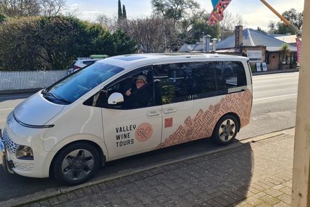 Clare Valley Wine Tour. Local Guide, Clare Valley pickup, & lunch