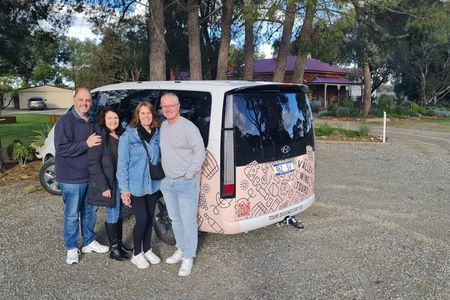Private Barossa Valley Wine Tour for Groups of 4 to 7 with Lunch