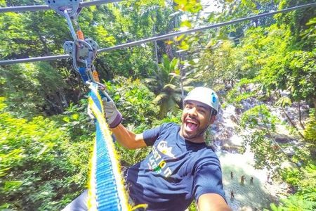 Private Dunn's River Zipline Adventure with Hotel/Cruise Pickup