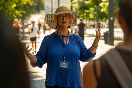 Jewish Prague: Synagogues & Cemetery Small Group Afternoon Tours