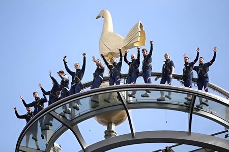 Tottenham Hotspur Stadium Tour and The Dare Skywalk in London