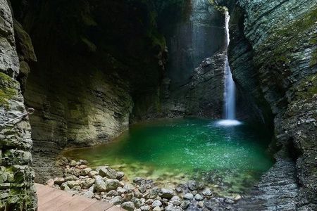 Emerald River Tour Exciting Day Trip to Soča Valley