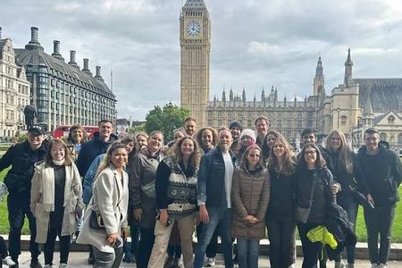 Private Essential London Walking Tour with a Londoner