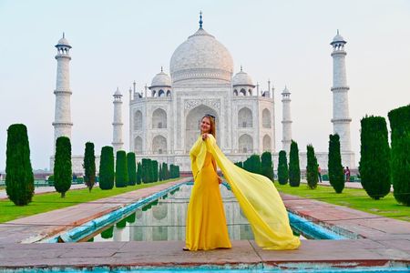 Private Sunrise Taj Mahal & Agra Tour from Delhi by Luxury Car