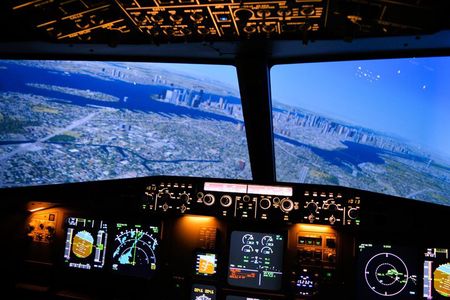 Experience simulator A320 Two flights Two challenges