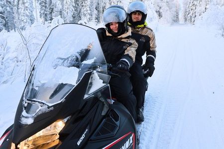 Private Snowmobile Trip in Rovaniemi