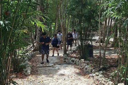 Mike excursion Cozumel, Jade Cave, Mayan Town and lunch