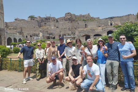 Hyderabad: A Full-Day Guided Tour By Car and Entry Fee with Lunch