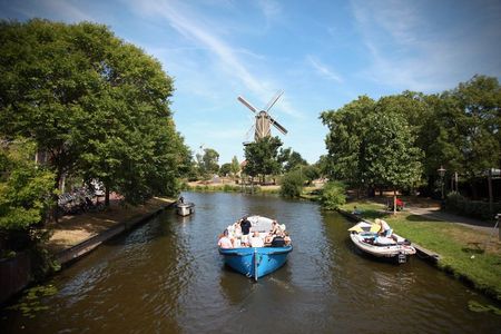 Leiden Photography Workshop and Historic Photo Walking Tour