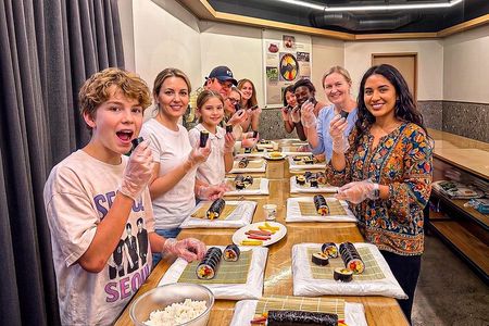 K Food Experience and Scenic Seoul Tour