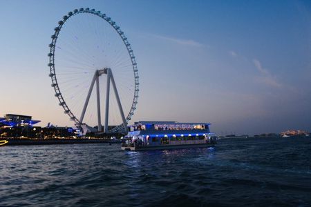 Dubai Marina Dinner Cruise with Live Shows