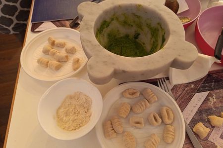 Genoa Handmade Gnocchi and Pesto Class with Wine Tasting