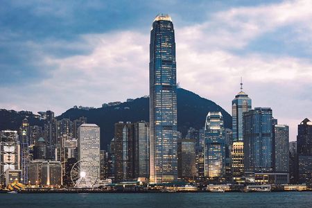 Hong Kong Private Tour: Aberdeen, Central Heritage Walk & Dim Sum