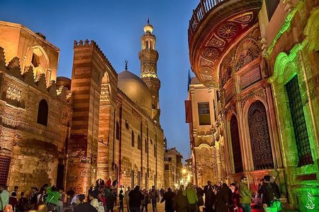 Private Cairo Night Tour: Khan El Khalili & Local Dinner