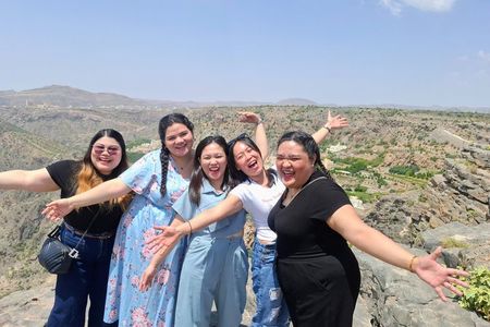Shared Nizwa and Jebel Akhdar Tour from Muscat