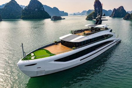 Luxury Halong Bay tour on Taliya Day Cruise - All inclusive