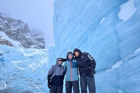 Small Group Guided Trek Tour to Ojo del Albino Glacier
