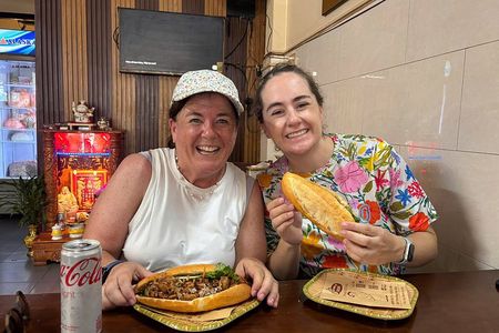 Hoi An PRIVATE Street Food Tour Eat Like A Local