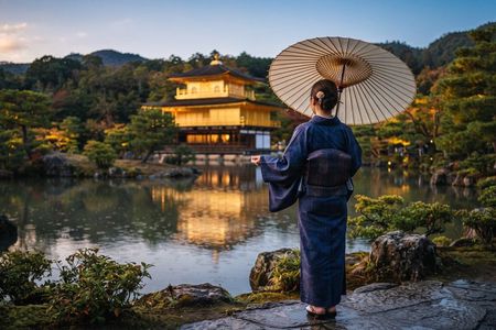 Early Bird Kyoto: Fushimi Inari, Nijo Castle & Golden Pavilion
