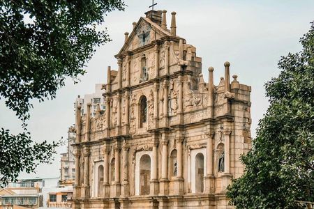 Day Tour of Macau's Historic Landmarks with Ferry from Hong Kong