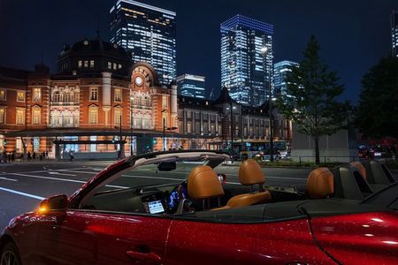 [Launch Offer]Tokyo Night Photo Tour: Lexus Open-Top Convertible