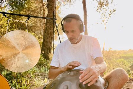 Sunrise & Sunset 432Hz Meditative Concert Handpan, Gong & Guitar