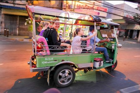 Bangkok Thonburi Tuk Tuk Food Tour with Local Bites