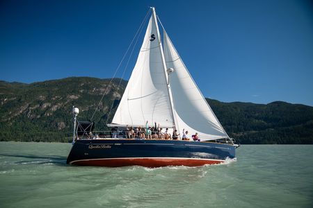 Most Luxurious Howe Sound Sailing