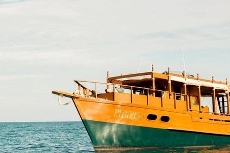 Phuket Private Longtail Boat with Special Jacuzzi to Banana Beach