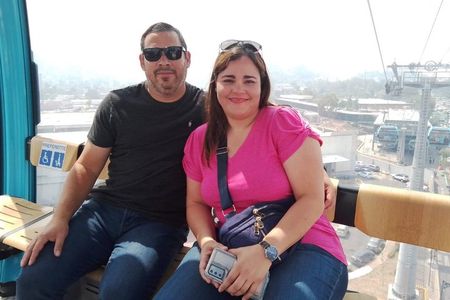 Cable car tour through a neighborhood in Mexico City