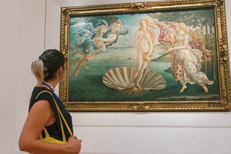Florence a Semi Private Uffizi Gallery Tour With Timed Entry