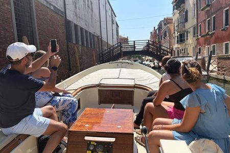 Venice Shared Boat Tour of the Northern Lagoon