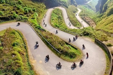 3-Day Ha Giang Loop Tour (small group with easy rider)