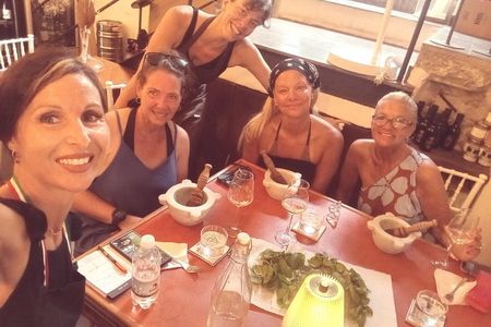Pesto and Pasta Class in Vernazza, Cinque Terre