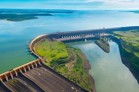 Full Day Paraguay with Itaipu and Salto del Monday