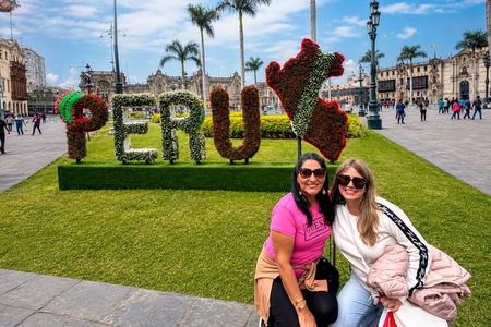 City tour of the historic center and catacombs with hotel pickup