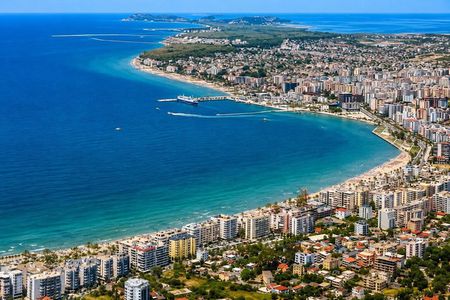 Durrës: Walking tour with Roman Amphitheater