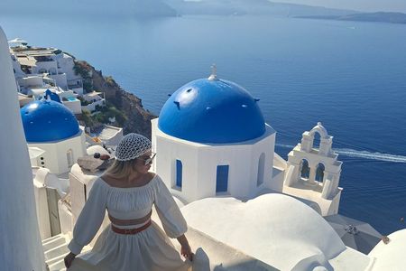 Santorini Wine Tasting & Oia Scenic Tour