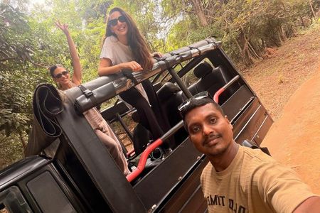 Explore Sri Lanka: 7-Day Private Driver Tour & Scenic Transfer
