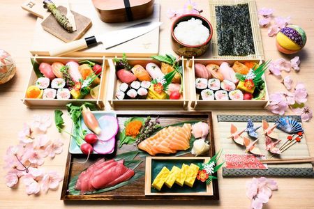 Tokyo: Tsukiji Fish Market Sushi Making – Beautiful Sushi Bento
