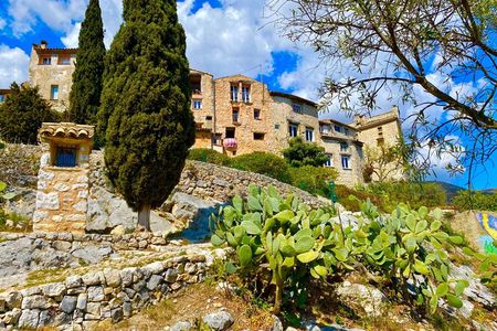 French Riviera Fairytale Villages and Perfume Discovery