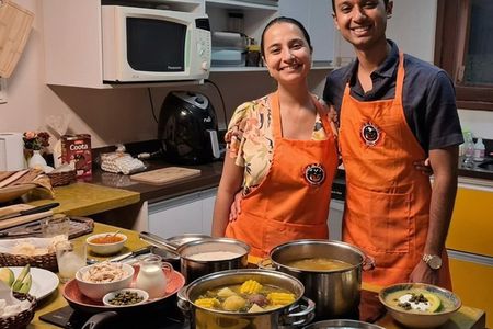 Bogotá: 3h Traditional Home Cooking Class with a Local