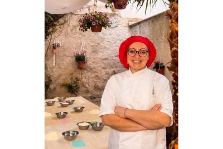 Special launch price:Palermo Cooking class,market tour and meal