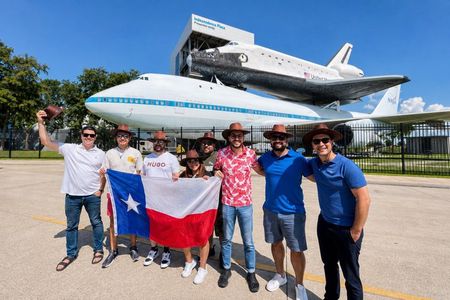 Houston: NASA Space Center Ticket & Round-Trip Transportation