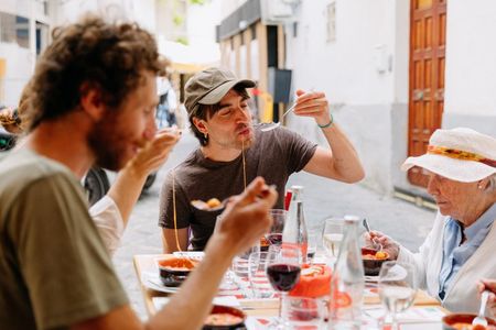 NEW Sorrento: Amalfi Coast Food Tour with Limoncello and Tastings
