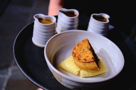 Manchester: Castlefield to Chinatown Food Tour with 7 Tastings