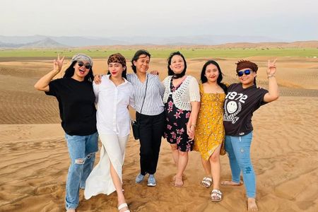 Shared Wadi Bani Khalid and Wahiba Sands Sunset Tour